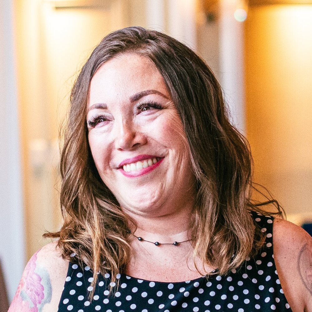 Meet your Posher, Jennifer